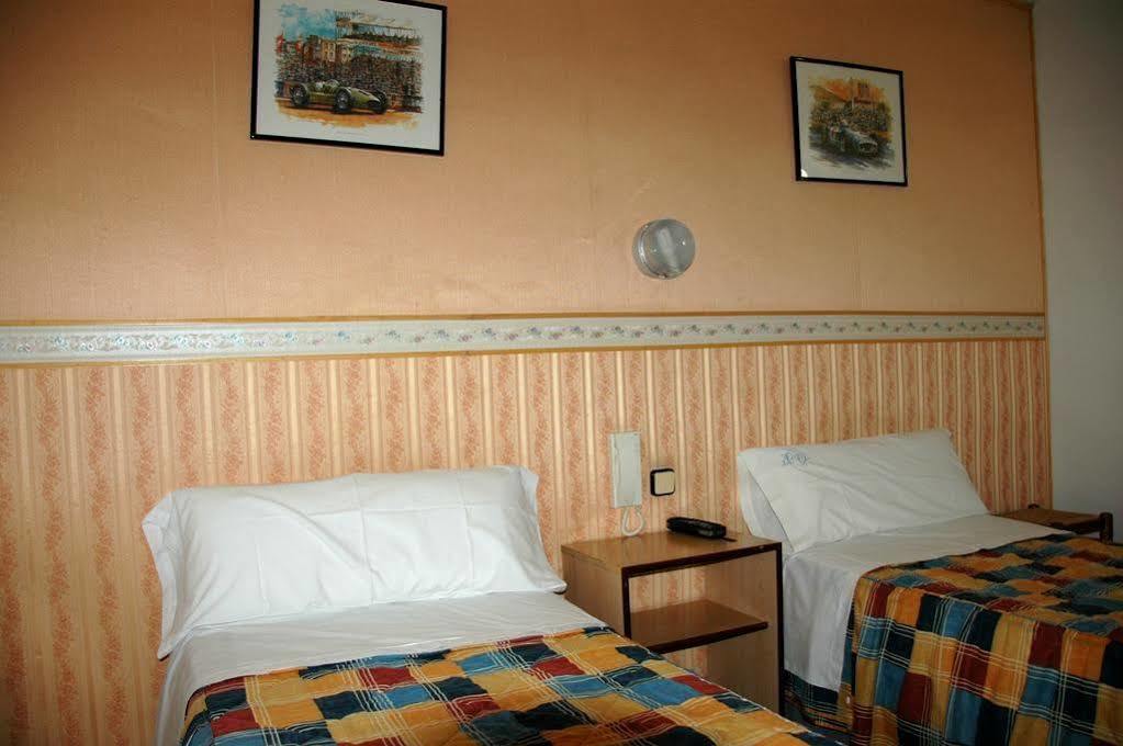 Pension Venecia Salou Exteriér fotografie